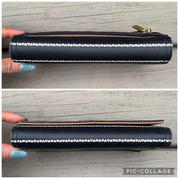 Fossil Logan Leather RFID Flap Clutch Wallet in black and white hearts pattern - Picture 5 of 14